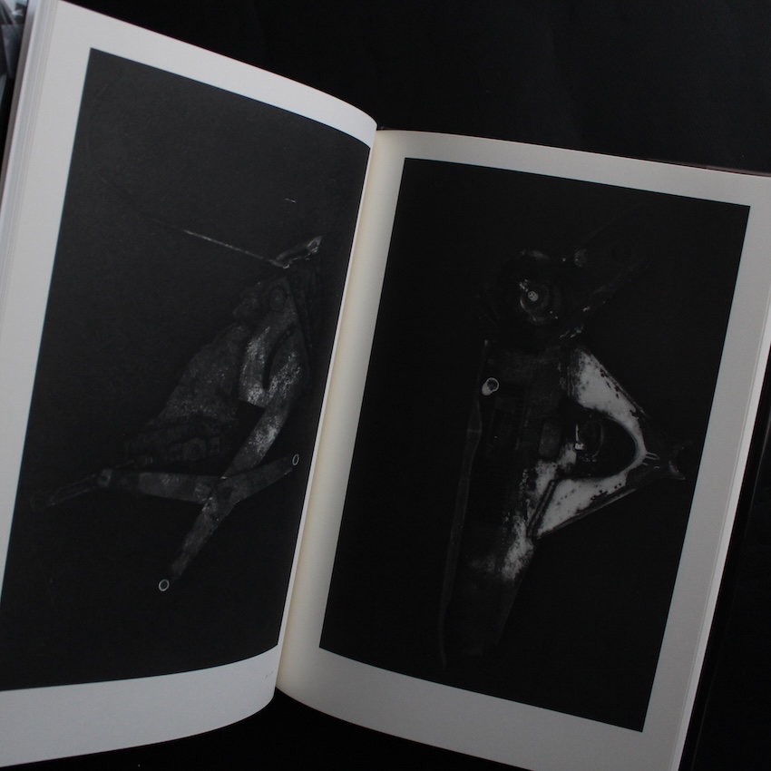 On the Beach（Hardcover） - 杉本 博司 / Hiroshi Sugimoto