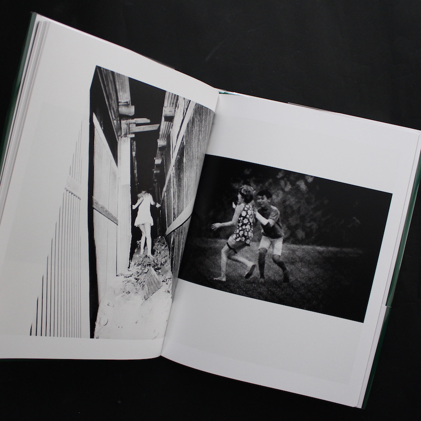 狩人 / A Hunter（2019, Signed） - 森山 大道 / Daido Moriyama