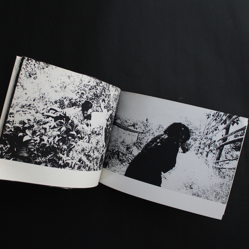写真帖 安家部落 / Photo Album Akka Buraku（Signed） - 石田 紘一