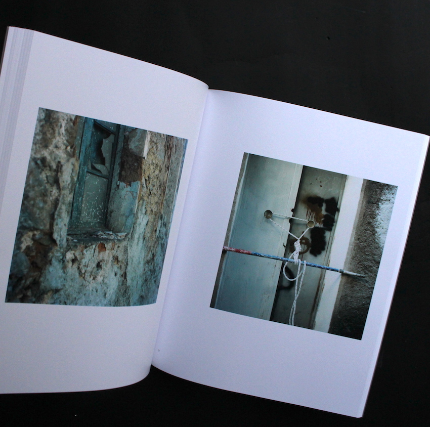 In Sardegna; 1974, 2011（Signed） - Guido Guidi