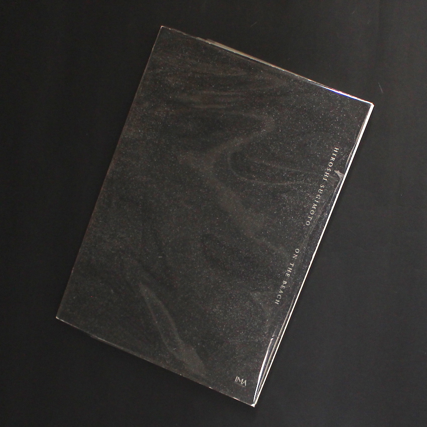 On the Beach - 杉本 博司 / Hiroshi Sugimoto