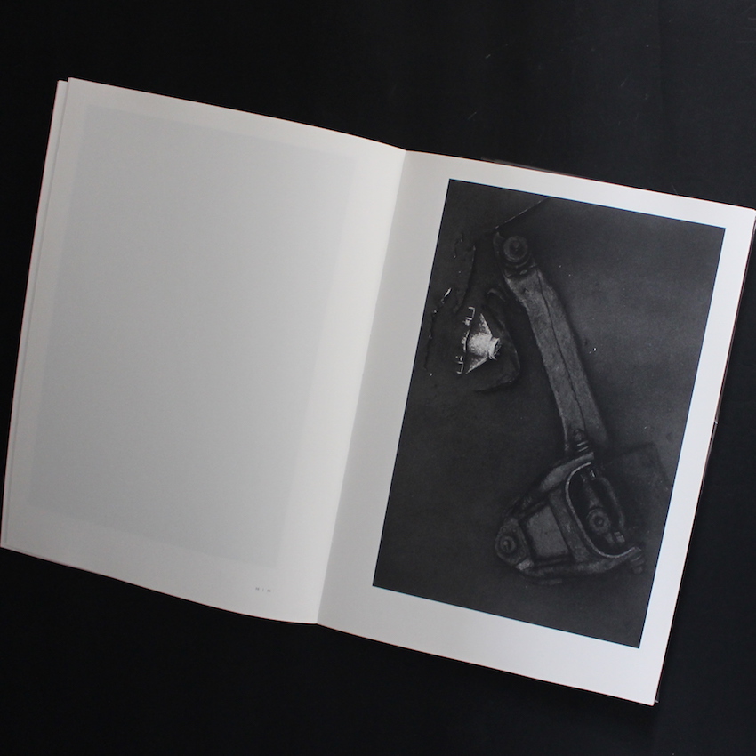 On the Beach - 杉本 博司 / Hiroshi Sugimoto