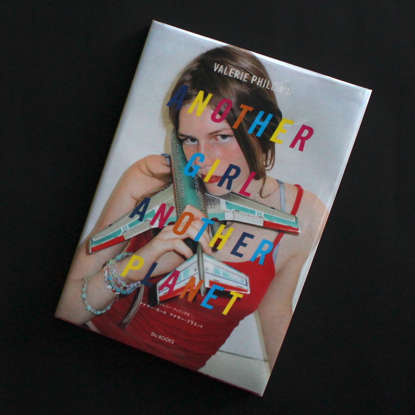Valerie Phillips 写真集 写真家 Valerie Phillipsの写真集「Candy Cat Head」が発売。2000年代