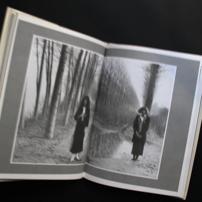 Wallflower（Signed） - Deborah Turbeville